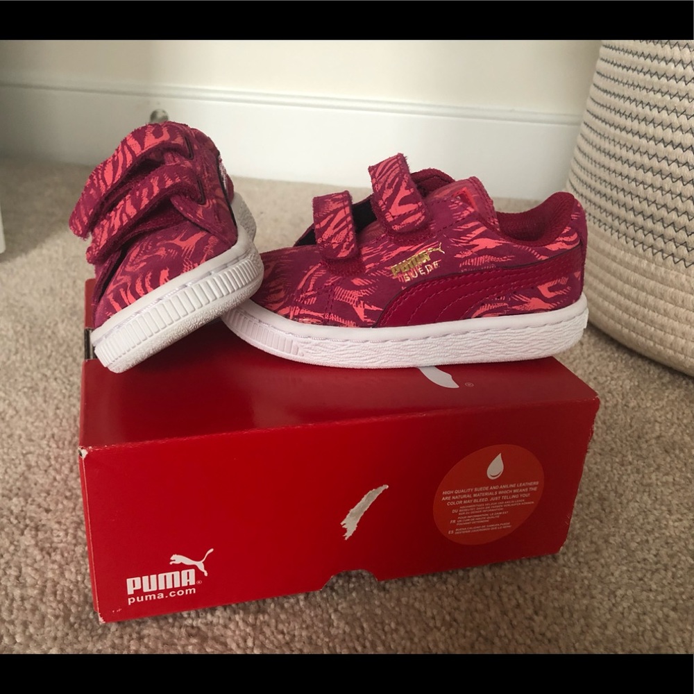 Kids puma shoes